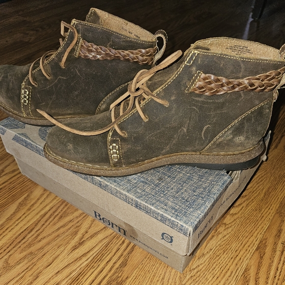 Born Temble Rust Leather Shoes - Picture 3 of 7